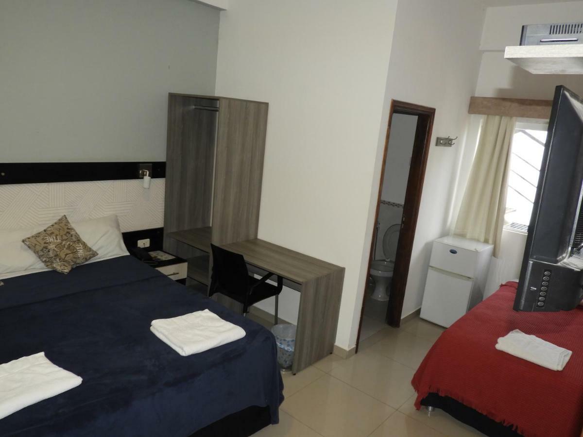 Hotel Puesta del Sol Encarnación Esterno foto